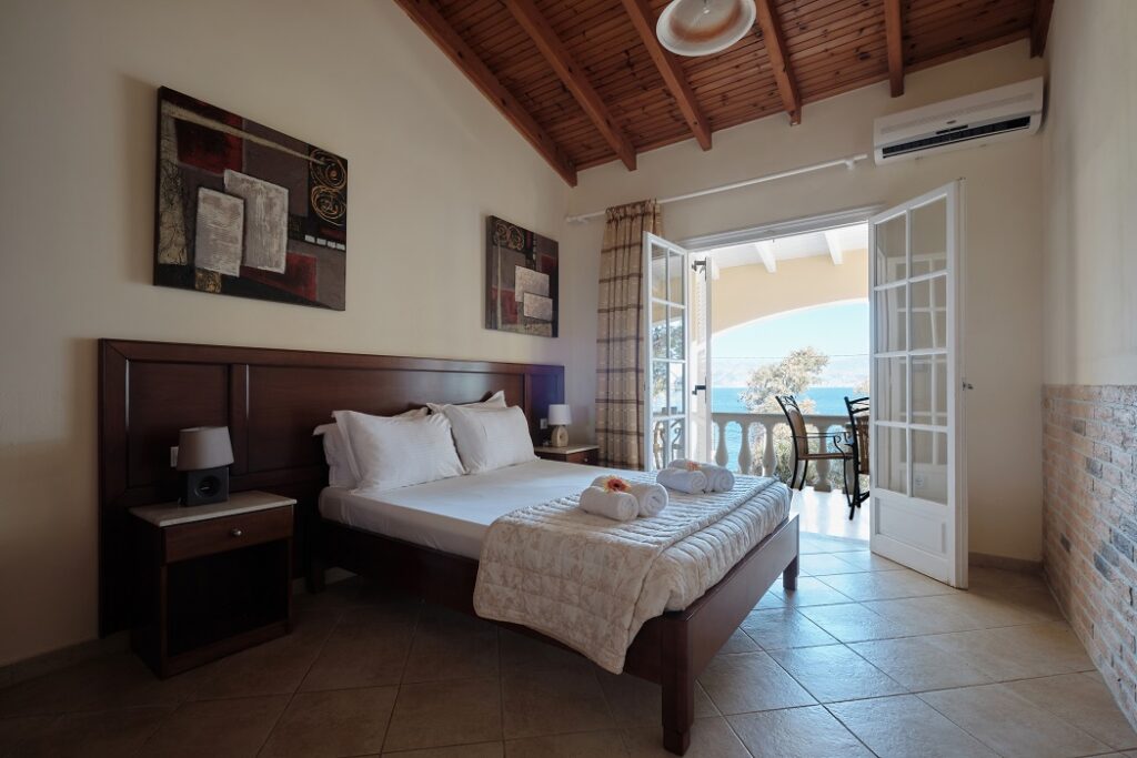 Room 4